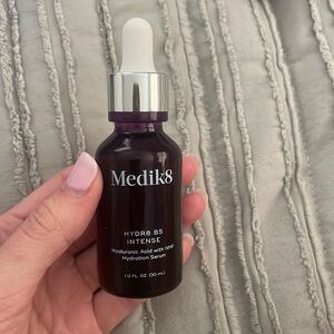 Medik8 Hydr8 B5 Intense